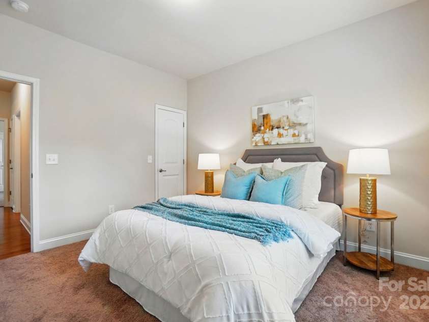 5032 Eagles Crest Lane, Gastonia, NC 28056.  MLS# CAR4240665, YatesRealty ID 20389. 