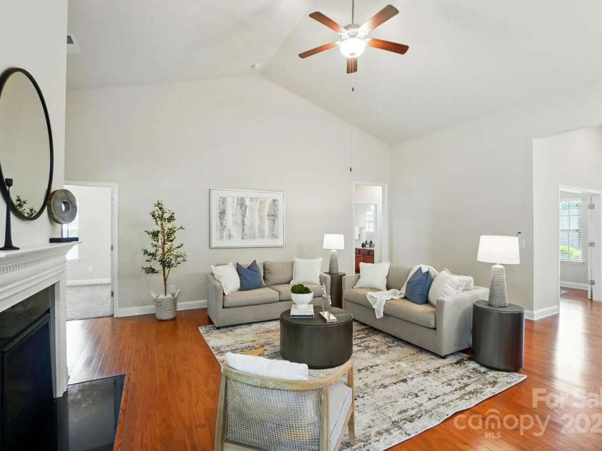 5032 Eagles Crest Lane, Gastonia, NC 28056.  MLS# CAR4240665, YatesRealty ID 20389. 