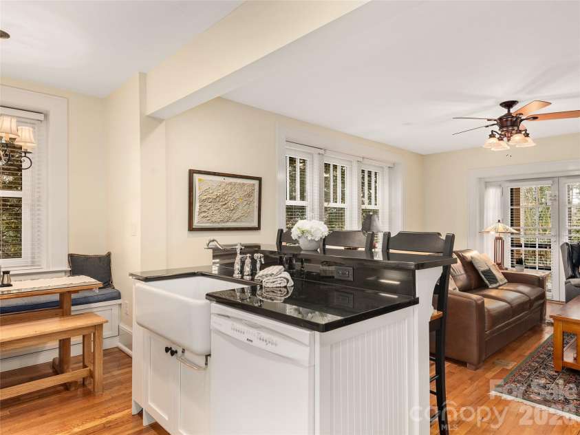 203 6th Avenue, Hendersonville, NC 28739.  MLS# CAR4288242, YatesRealty ID 2039. Built for entertaining, or just relaxing!