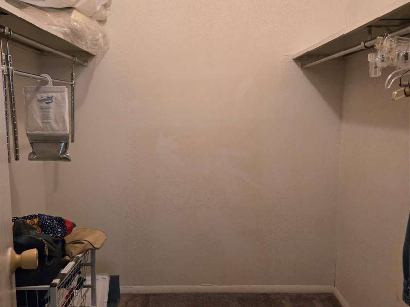 2205 Sunderland Road, Winston Salem, NC 27103.  MLS# CAR4269610, YatesRealty ID 20390. 