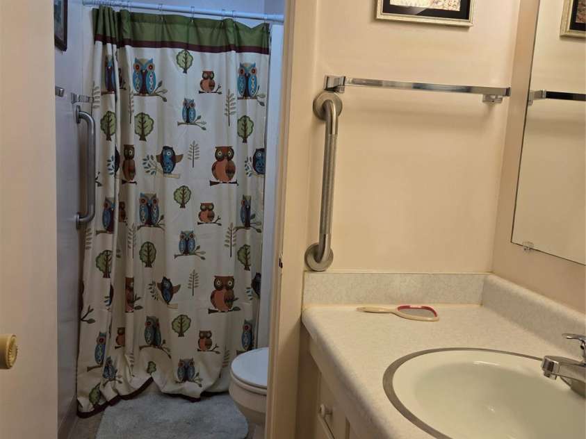 2205 Sunderland Road, Winston Salem, NC 27103.  MLS# CAR4269610, YatesRealty ID 20390. 