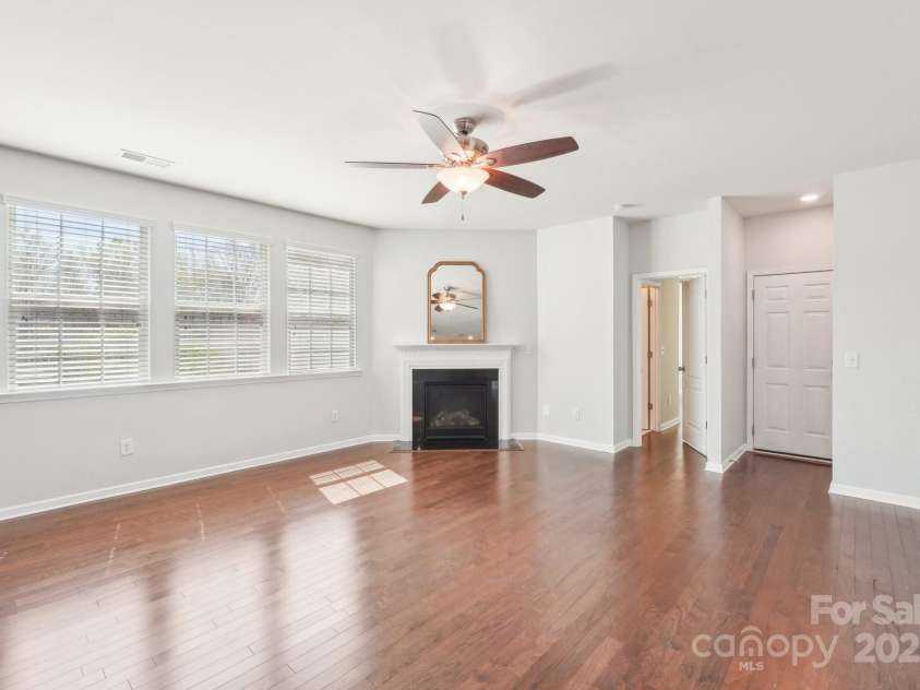 1034 Currituck Way, York, SC 29745.  MLS# CAR4239993, YatesRealty ID 20391. Great Room with fireplace