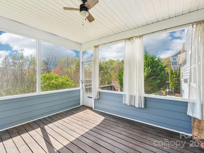 1034 Currituck Way, York, SC 29745.  MLS# CAR4239993, YatesRealty ID 20391. Screened back porch