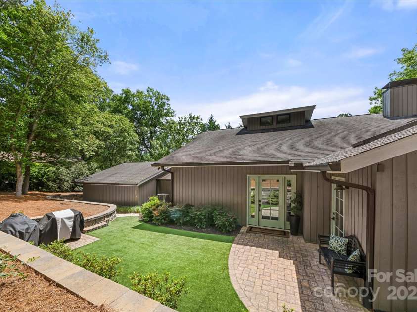 54 Honeysuckle Woods, Clover, SC 29710.  MLS# CAR4255360, YatesRealty ID 20392. 