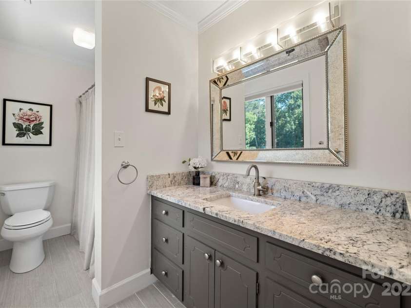 54 Honeysuckle Woods, Clover, SC 29710.  MLS# CAR4255360, YatesRealty ID 20392. En-suite upstairs