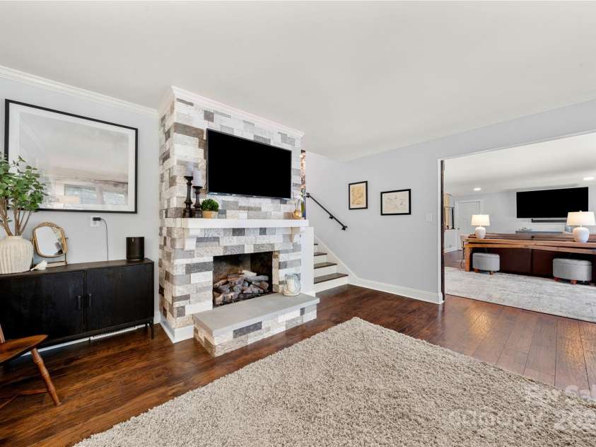 54 Honeysuckle Woods, Clover, SC 29710.  MLS# CAR4255360, YatesRealty ID 20392. Gas Logs