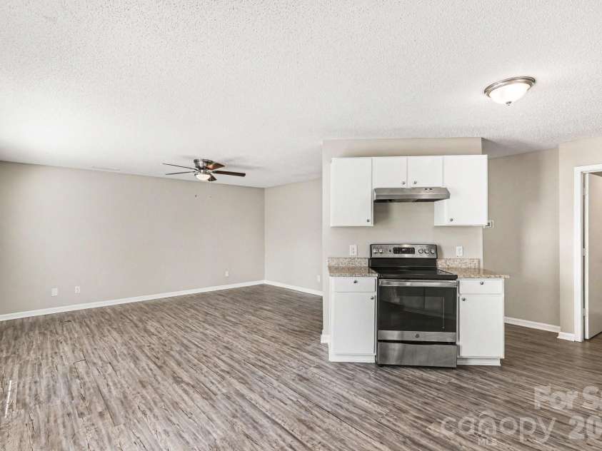 12425 Stowe Acres Drive, Charlotte, NC 28262.  MLS# CAR4378117, YatesRealty ID 20393. 