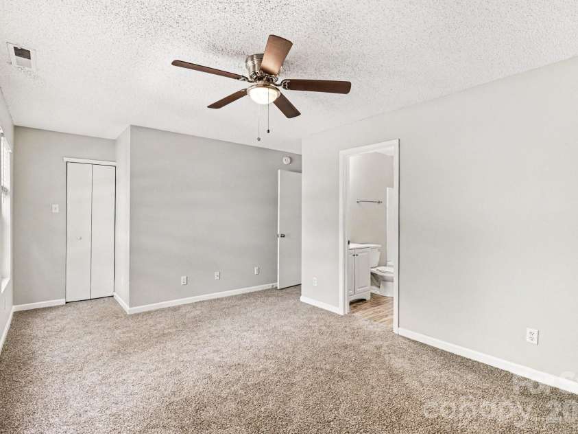 12425 Stowe Acres Drive, Charlotte, NC 28262.  MLS# CAR4378117, YatesRealty ID 20393. 