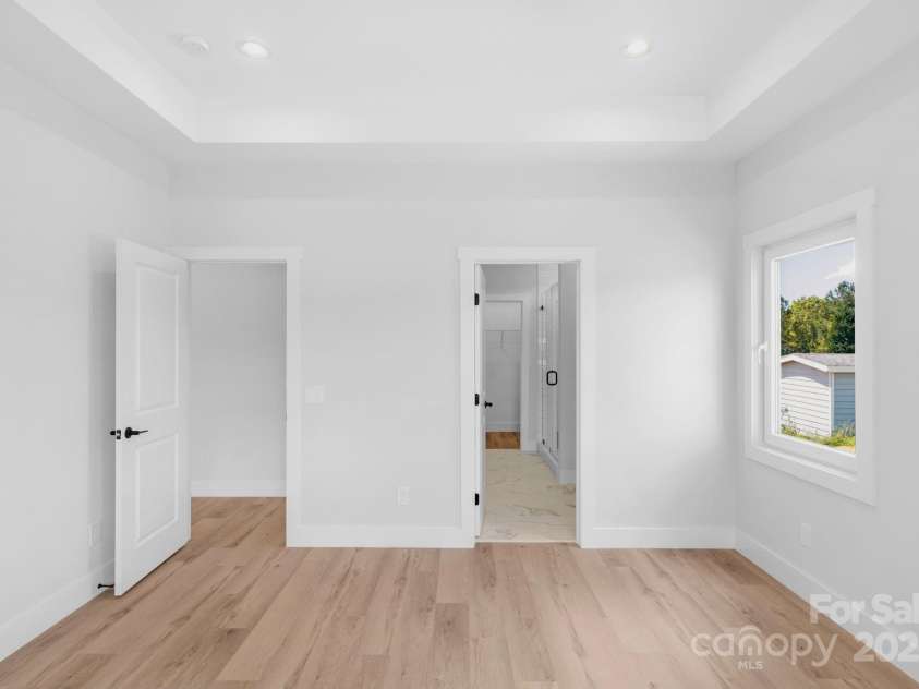 2104 County Line Road, Kings Mountain, NC 28086.  MLS# CAR4262878, YatesRealty ID 20393. 