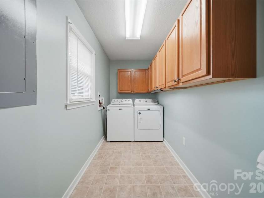 190 Dixie Trail Drive, Forest City, NC 28043.  MLS# CAR4375964, YatesRealty ID 20394. 
