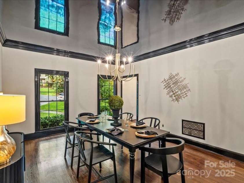 2432 Hartmill Court, Charlotte, NC 28226.  MLS# CAR4269601, YatesRealty ID 20395. 