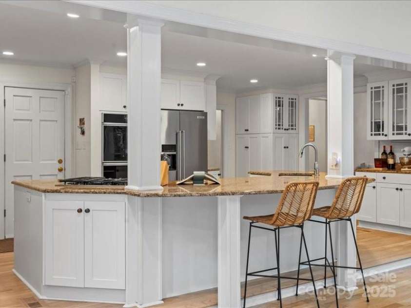 2432 Hartmill Court, Charlotte, NC 28226.  MLS# CAR4269601, YatesRealty ID 20395. 