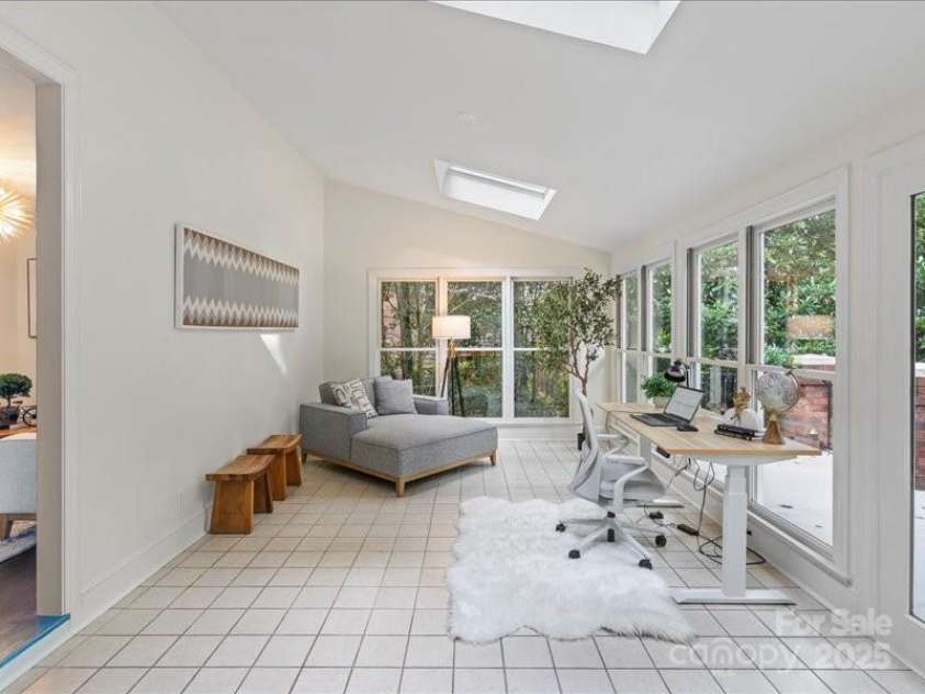 2432 Hartmill Court, Charlotte, NC 28226.  MLS# CAR4269601, YatesRealty ID 20395. 