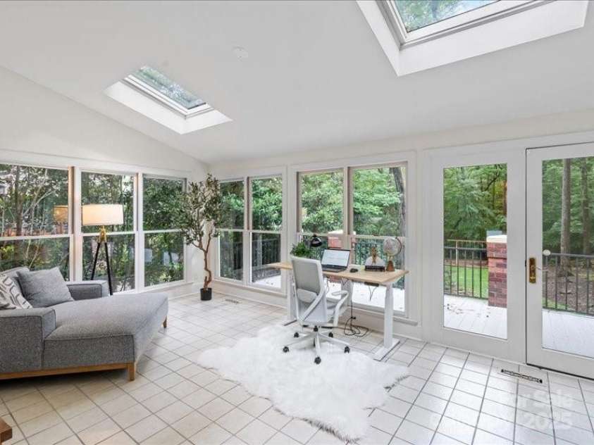 2432 Hartmill Court, Charlotte, NC 28226.  MLS# CAR4269601, YatesRealty ID 20395. 