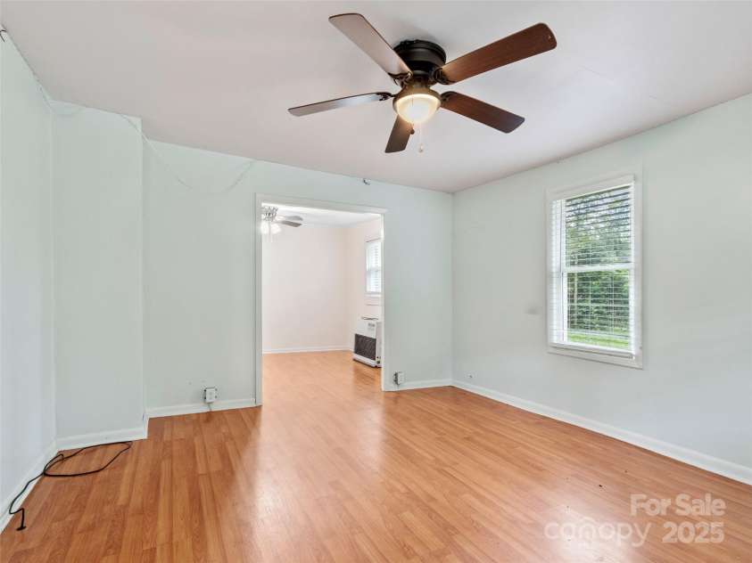 944 Georges Fork Road, Burnsville, NC 28714.  MLS# CAR4228437, YatesRealty ID 20395. 