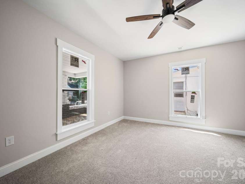 908 Jackson Street, Salisbury, NC 28144.  MLS# CAR4372782, YatesRealty ID 20396. 