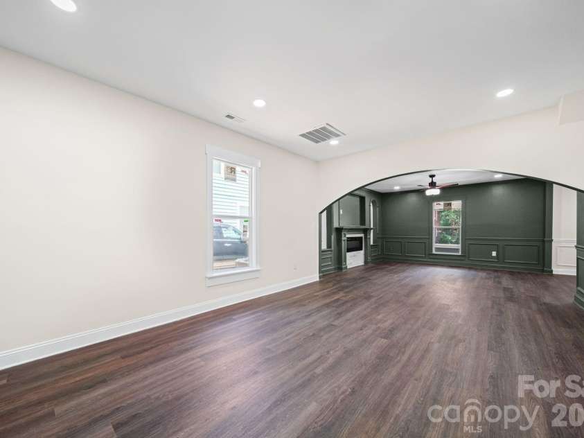 908 Jackson Street, Salisbury, NC 28144.  MLS# CAR4372782, YatesRealty ID 20396. 