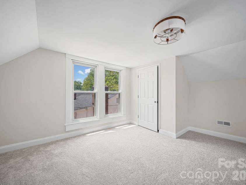908 Jackson Street, Salisbury, NC 28144.  MLS# CAR4372782, YatesRealty ID 20396. 