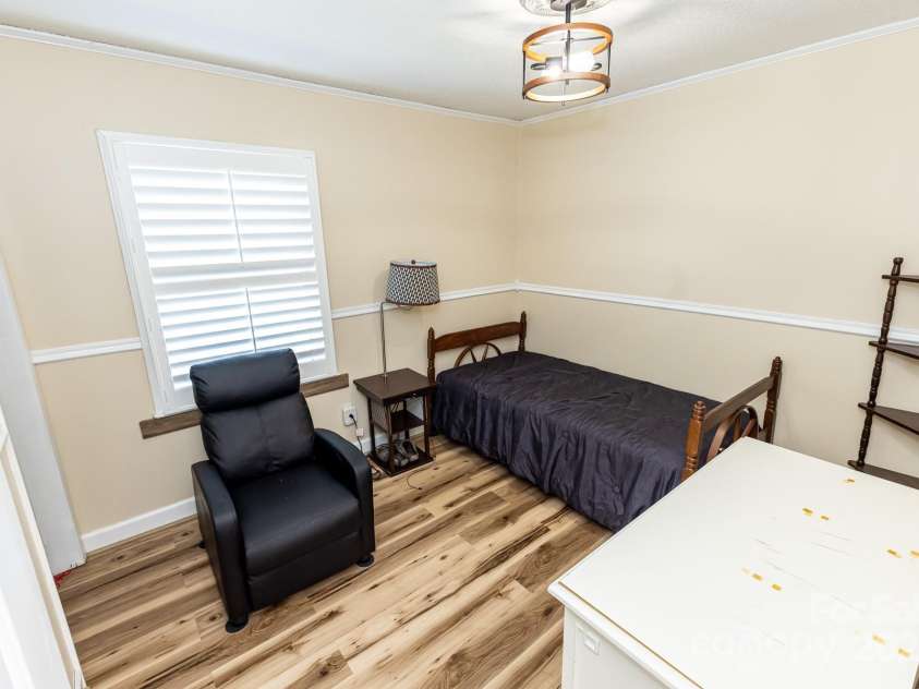 5014 Oxford School Road, Claremont, NC 28610.  MLS# CAR4253899, YatesRealty ID 20397. 