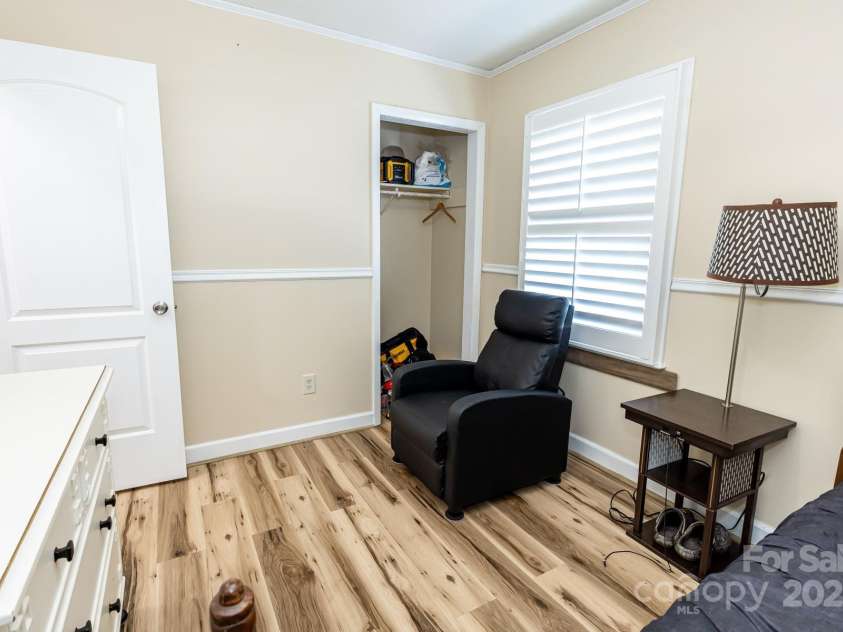 5014 Oxford School Road, Claremont, NC 28610.  MLS# CAR4253899, YatesRealty ID 20397. 