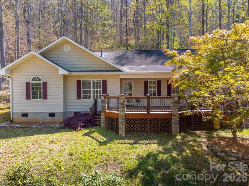 605 Toy Cove Road, Sylva, NC 28779.  MLS# CAR4374061, YatesRealty ID 20397. 
