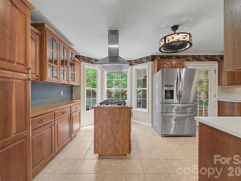 605 Toy Cove Road, Sylva, NC 28779.  MLS# CAR4374061, YatesRealty ID 20397. 