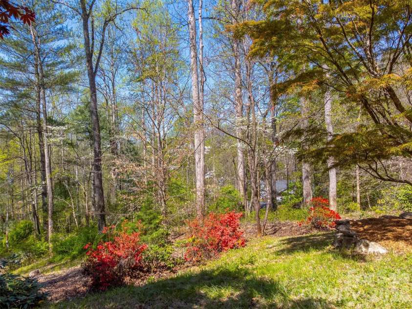 605 Toy Cove Road, Sylva, NC 28779.  MLS# CAR4374061, YatesRealty ID 20397. 