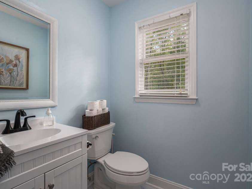 107 Ingonish Drive, Gastonia, NC 28056.  MLS# CAR4261265, YatesRealty ID 20398. 