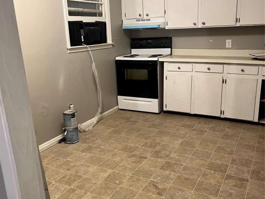 1660 Windsor Street, Orangeburg, SC 29115.  MLS# CAR4358102, YatesRealty ID 20398. 