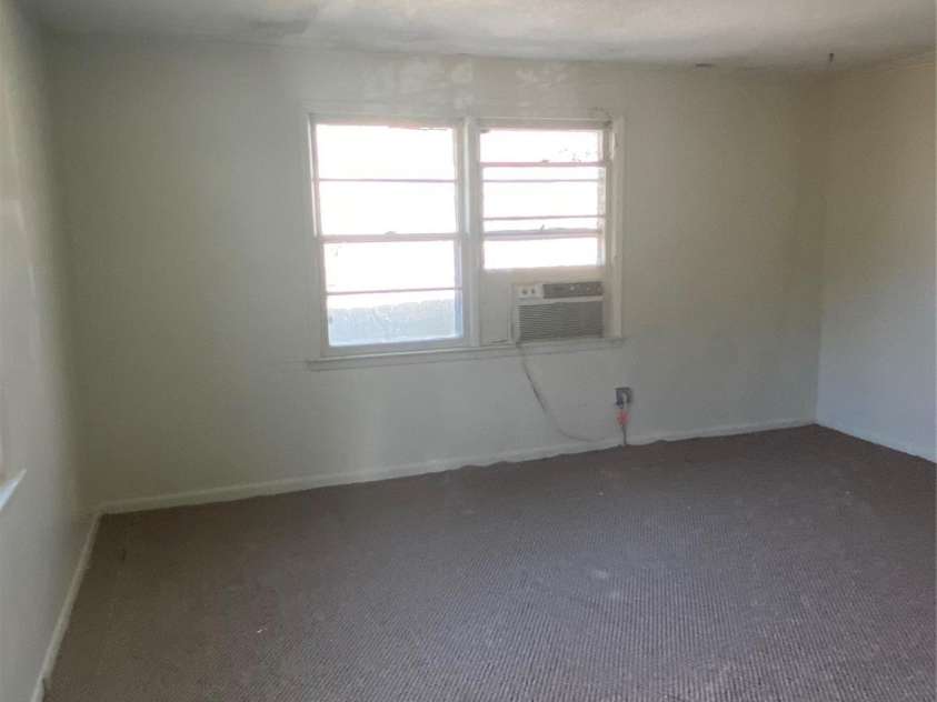 1660 Windsor Street, Orangeburg, SC 29115.  MLS# CAR4358102, YatesRealty ID 20398. 