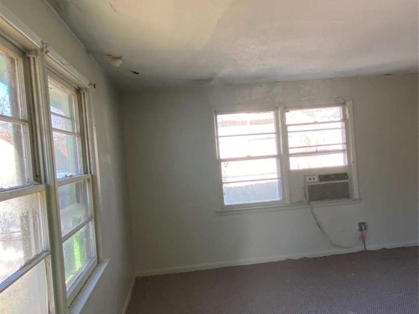 1660 Windsor Street, Orangeburg, SC 29115.  MLS# CAR4358102, YatesRealty ID 20398. 