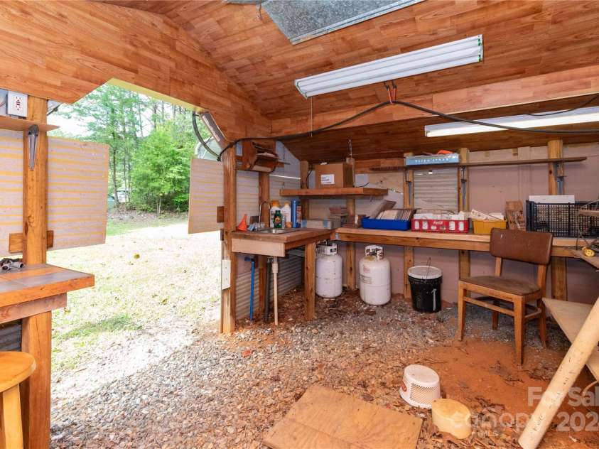 26 Stable Road, Bryson City, NC 28713.  MLS# CAR4182565, YatesRealty ID 204. 