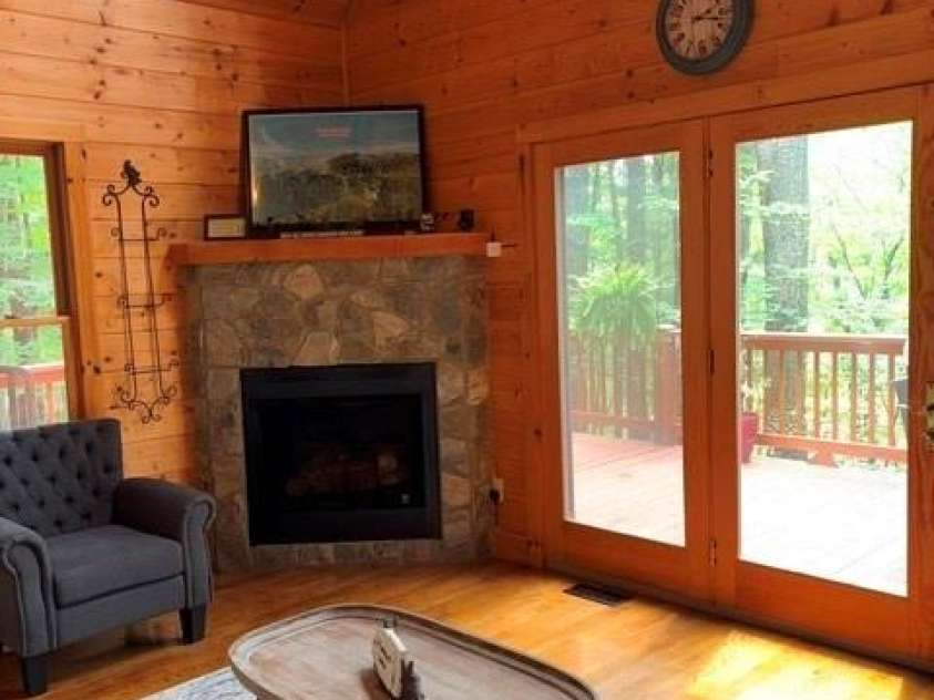 106 Lake Terrace Drive, Nebo, NC 28761.  MLS# CAR4302571, YatesRealty ID 2040. 