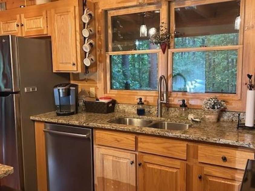 106 Lake Terrace Drive, Nebo, NC 28761.  MLS# CAR4302571, YatesRealty ID 2040. Kitchen