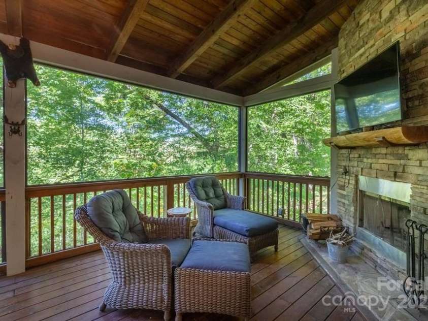 48 Allspice Court, Tuckasegee, NC 28783.  MLS# CAR4232075, YatesRealty ID 2040. 