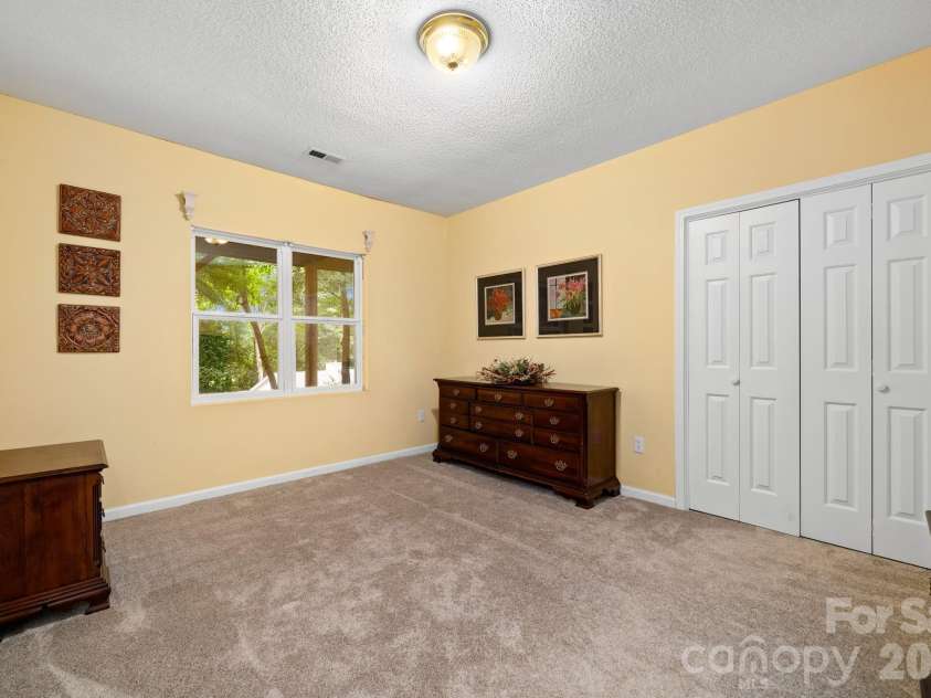 701 Salisbury Road, Hendersonville, NC 28792.  MLS# CAR4279569, YatesRealty ID 2040. 