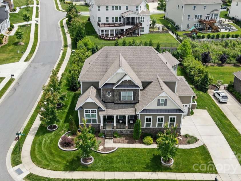 220 Forsythia Lane, Tega Cay, SC 29708.  MLS# CAR4257407, YatesRealty ID 20401. 