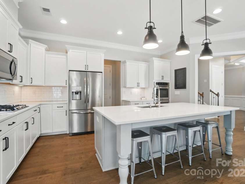 220 Forsythia Lane, Tega Cay, SC 29708.  MLS# CAR4257407, YatesRealty ID 20401. 