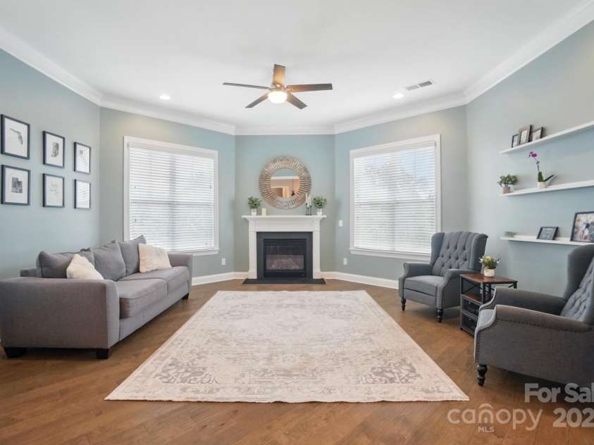 220 Forsythia Lane, Tega Cay, SC 29708.  MLS# CAR4257407, YatesRealty ID 20401. 