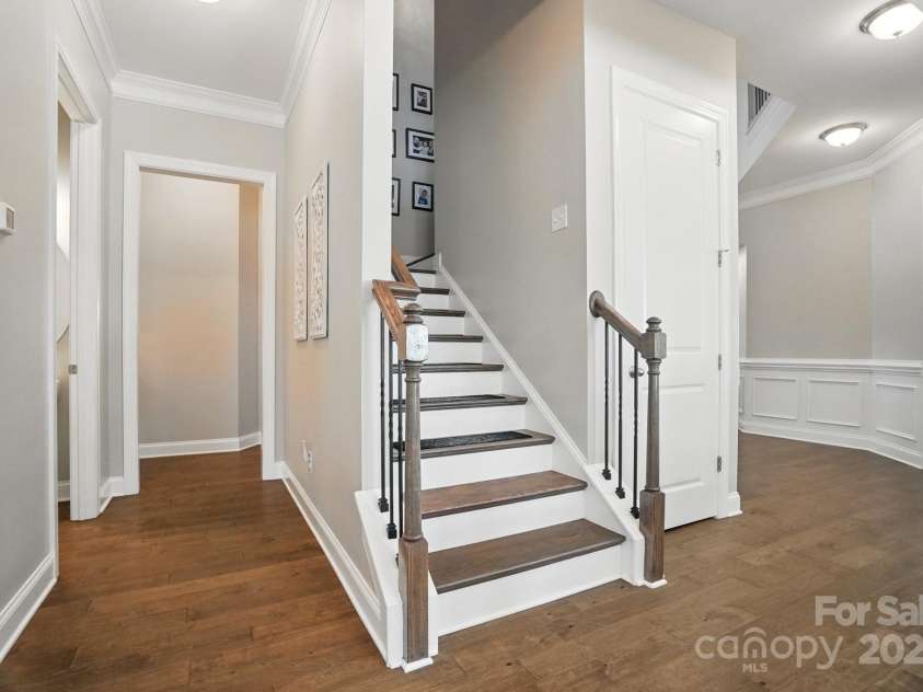 220 Forsythia Lane, Tega Cay, SC 29708.  MLS# CAR4257407, YatesRealty ID 20401. 