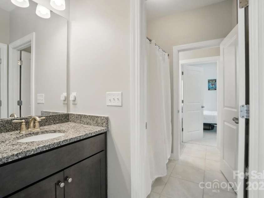 220 Forsythia Lane, Tega Cay, SC 29708.  MLS# CAR4257407, YatesRealty ID 20401. 