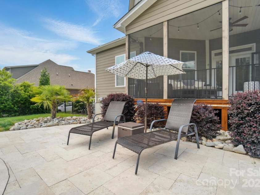 220 Forsythia Lane, Tega Cay, SC 29708.  MLS# CAR4257407, YatesRealty ID 20401. 