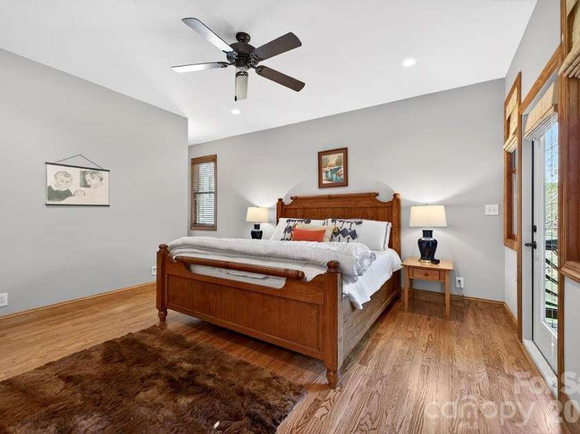 24 Triple Fairways Drive, Hendersonville, NC 28739.  MLS# CAR4372971, YatesRealty ID 20402. 