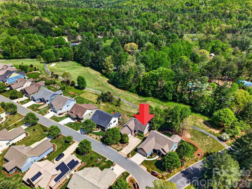 24 Triple Fairways Drive, Hendersonville, NC 28739.  MLS# CAR4372971, YatesRealty ID 20402. 
