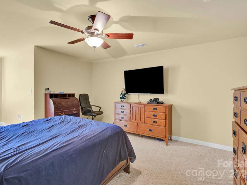 267 Ikerd Drive, Concord, NC 28025.  MLS# CAR4264417, YatesRealty ID 20402. Bedroom #2 on 2nd floor