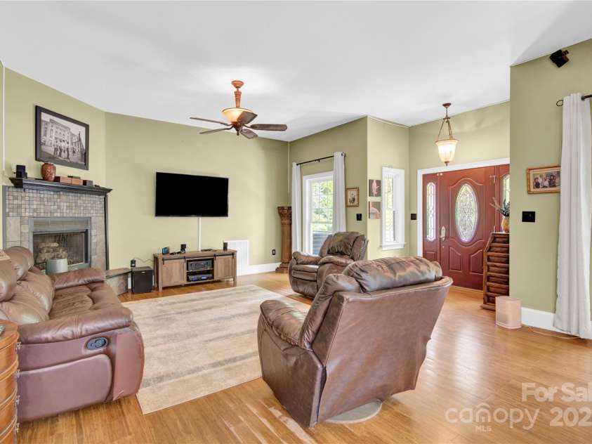 267 Ikerd Drive, Concord, NC 28025.  MLS# CAR4264417, YatesRealty ID 20402. Front door to Open Living Room