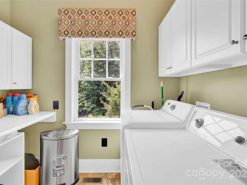 267 Ikerd Drive, Concord, NC 28025.  MLS# CAR4264417, YatesRealty ID 20402. Spacious Laundry Room