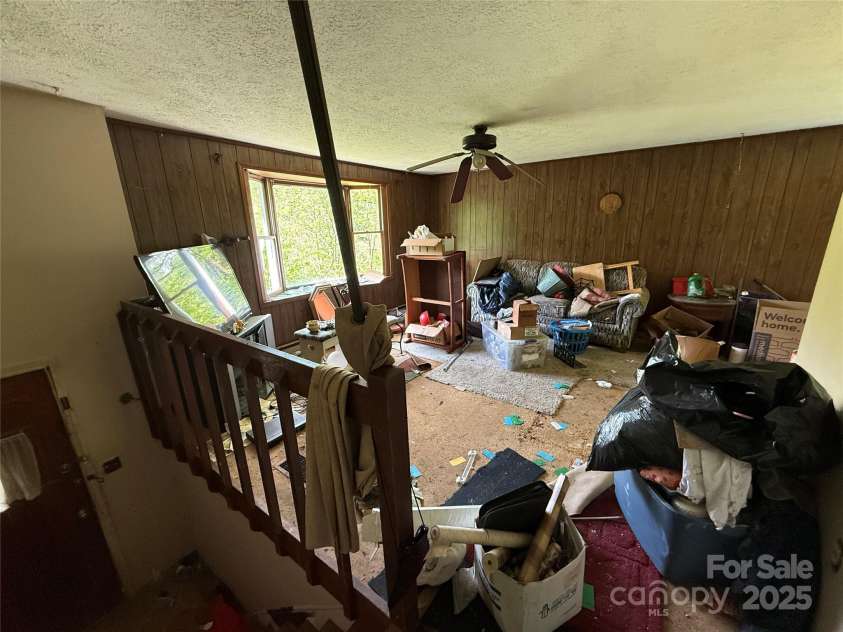 1278 Dry Pond Road, Marshall, NC 28753.  MLS# CAR4265007, YatesRealty ID 20403. 