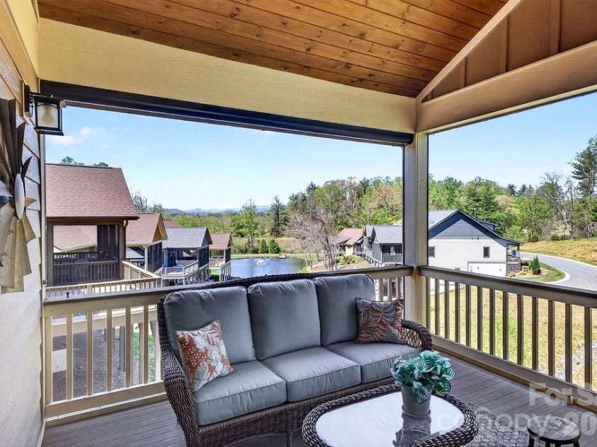 202 Sports Village Drive, Hendersonville, NC 28739.  MLS# CAR4369115, YatesRealty ID 20403. 