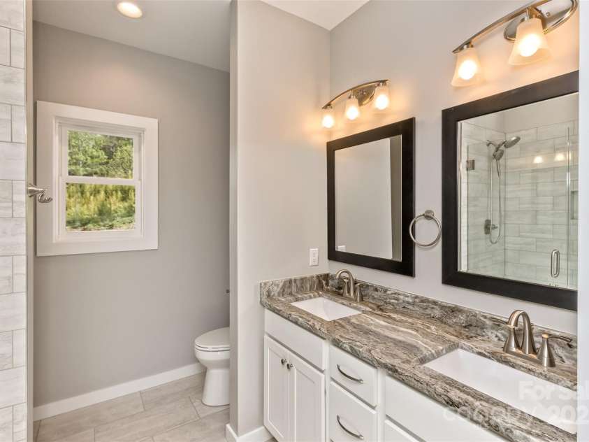 144 Peyton Elaine Road, Clyde, NC 28721.  MLS# CAR4256715, YatesRealty ID 20404. 